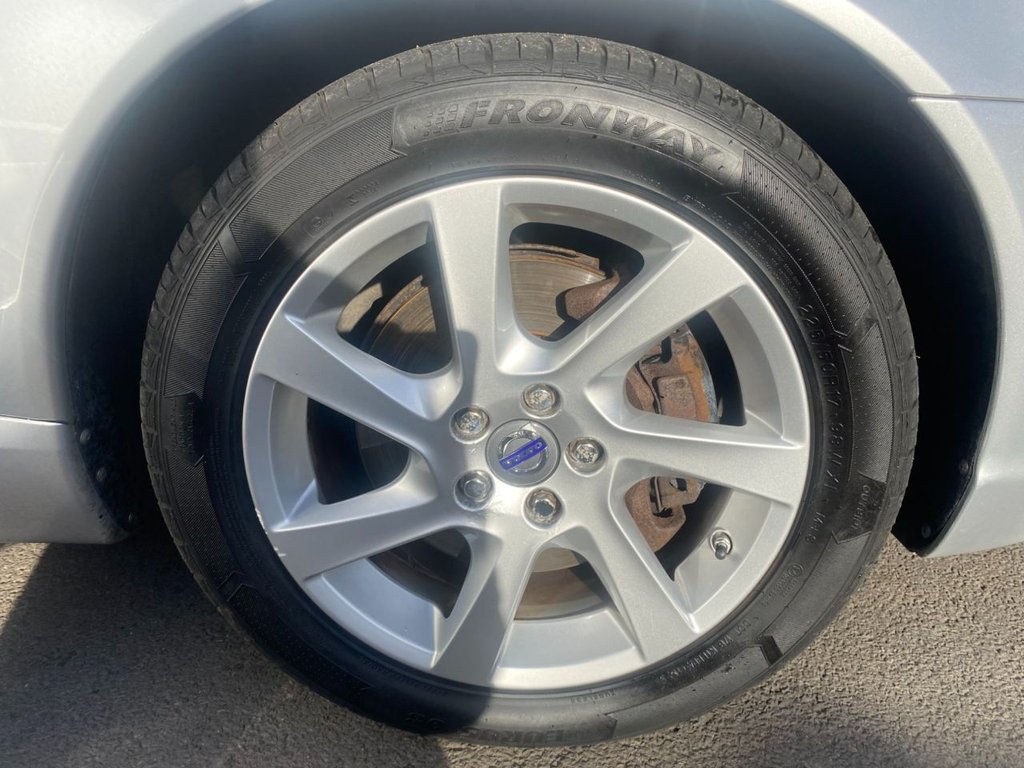 USED 2014 64 VOLVO V70 2.4 D5 SE Lux Estate 5dr Diesel Geartronic Euro 5 (215 ps) FULL SERVICE HISTORY