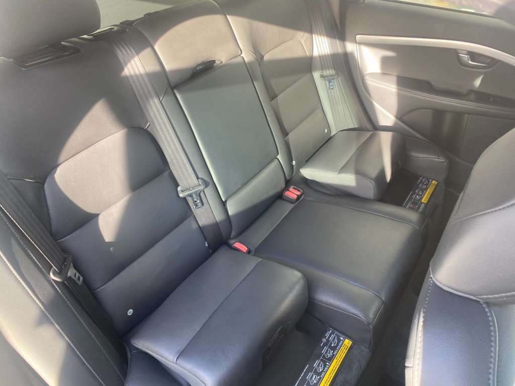 USED 2014 64 VOLVO V70 2.4 D5 SE Lux Estate 5dr Diesel Geartronic Euro 5 (215 ps) FULL SERVICE HISTORY