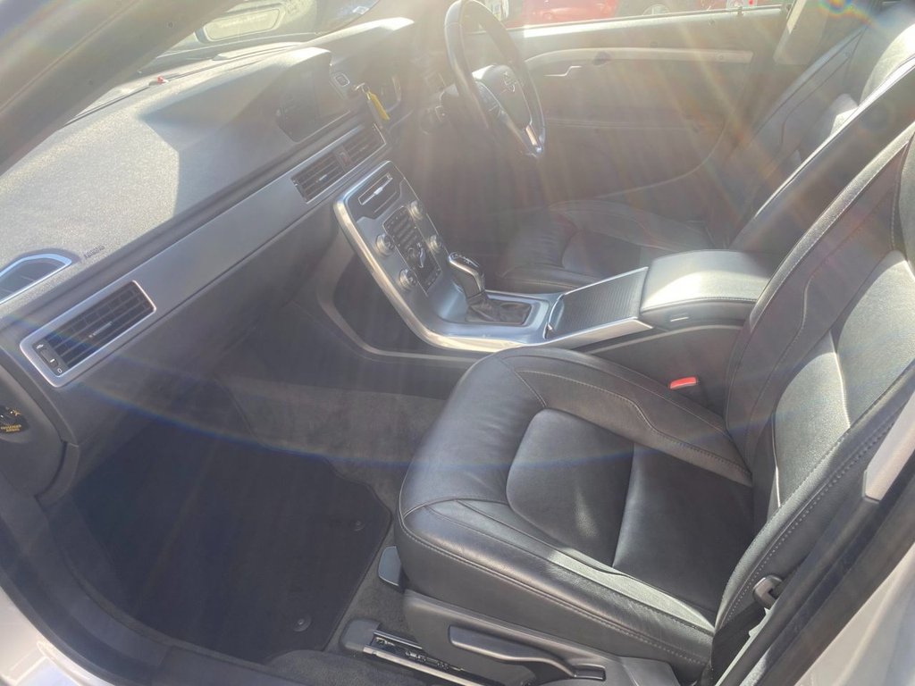USED 2014 64 VOLVO V70 2.4 D5 SE Lux Estate 5dr Diesel Geartronic Euro 5 (215 ps) FULL SERVICE HISTORY