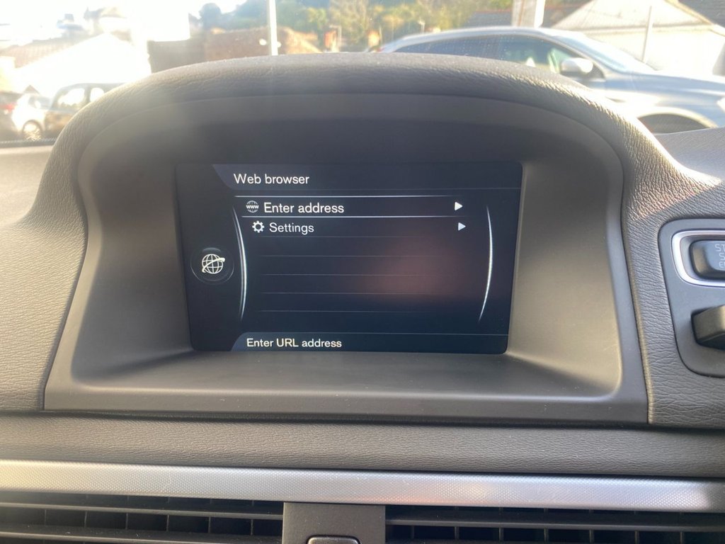 USED 2014 64 VOLVO V70 2.4 D5 SE Lux Estate 5dr Diesel Geartronic Euro 5 (215 ps) FULL SERVICE HISTORY