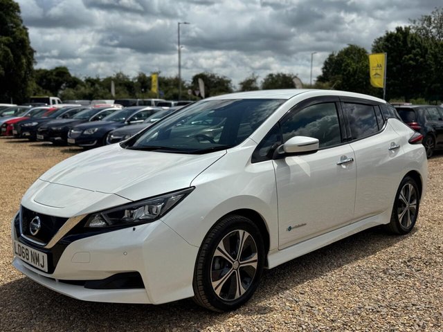 2019 Nissan Leaf - Photo 4