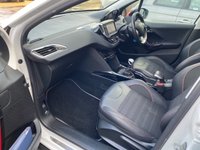 USED 2019 19 PEUGEOT 2008 1.2 PureTech GPF GT Line SUV 5dr Petrol Manual Euro 6 (s/s) (130 ps) 
