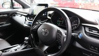USED 2018 18 TOYOTA C-HR 1.8 VVT-h Excel SUV 5dr Petrol Hybrid CVT Euro 6 (s/s) (122 ps) 