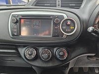 USED 2012 12 TOYOTA YARIS 1.33 Dual VVT-i TR Hatchback 5dr Petrol Manual Euro 5 (101 ps) Reverse Camera, Bluetooth, Air Conditioning