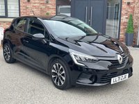 USED 2022 71 RENAULT CLIO 1.0 TCe Iconic Hatchback 5dr Petrol Manual Euro 6 (s/s) (90 ps) 12 MONTHS WARRANTY PX FINANCE