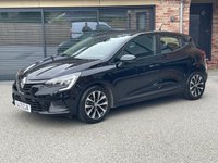USED 2022 71 RENAULT CLIO 1.0 TCe Iconic Hatchback 5dr Petrol Manual Euro 6 (s/s) (90 ps) 12 MONTHS WARRANTY PX FINANCE