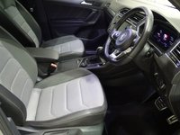 USED 2020 70 VOLKSWAGEN TIGUAN 2.0 TSI R-Line Tech SUV 5dr DSG 4Motion Euro 6 (s/s) (230 ps) SAT NAV HALF LEATHER CRUISE PAN ROOF CAMERA TOWBAR