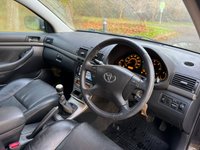 USED 2008 58 TOYOTA AVENSIS 2.2 D-4D T Spirit Hatchback 5dr Diesel Manual (156 g/km, 148 bhp) 