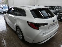 USED 2021 71 TOYOTA COROLLA 1.8 VVT-h GPF Excel Touring Sports 5dr Petrol Hybrid CVT Euro 6 (s/s) (122 ps) SAT NAV LEATHER HEATED SEATS REAR VIEW CAMERA CRUISE CONTROL PARKING SENSORS 1 OWNER SERVICE HISTORY TOYOTA WARRANTY TILL OCT 2031