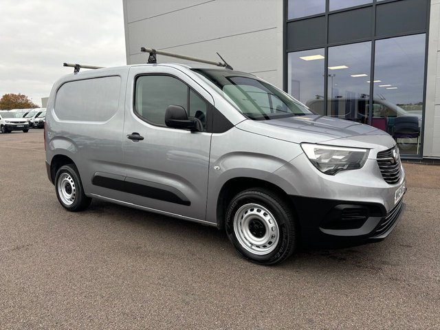 2019 19 Vauxhall Combo 1.5 L1H1 2000 EDITION 102 PS