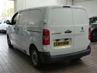 USED 2021 71 PEUGEOT E-EXPERT e 1200 75kWh Professional Standard Panel Van 6dr Electric Auto MWB (136 ps) EXCELLENT VAUXHALL VIVARO EQUIVALENT 3 SEAT APP SAT NAV BLUETOOTH DAB RADIO CRUISE CONTROL PARKING SENSORS 1 OWNER SERVICE HISTORY WARRANTY