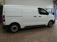 USED 2021 71 PEUGEOT E-EXPERT e 1200 75kWh Professional Standard Panel Van 6dr Electric Auto MWB (136 ps) EXCELLENT VAUXHALL VIVARO EQUIVALENT 3 SEAT APP SAT NAV BLUETOOTH DAB RADIO CRUISE CONTROL PARKING SENSORS 1 OWNER SERVICE HISTORY WARRANTY