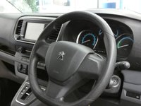 USED 2021 71 PEUGEOT E-EXPERT e 1200 75kWh Professional Standard Panel Van 6dr Electric Auto MWB (136 ps) EXCELLENT VAUXHALL VIVARO EQUIVALENT 3 SEAT APP SAT NAV BLUETOOTH DAB RADIO CRUISE CONTROL PARKING SENSORS 1 OWNER SERVICE HISTORY WARRANTY