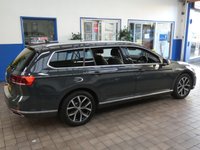 USED 2020 20 VOLKSWAGEN PASSAT 1.4 TSI 13kWh GTE Estate 5dr Petrol Plug-in Hybrid DSG Euro 6 (s/s) (218 ps) SAT NAV LEATHER HEATED SEATS CRUISE CONTROL PARKING SENSORS FACTORY TOWBAR 1 OWNER EXCELLENT SERVICE HISTORY WARRANTY