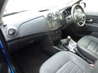 USED 2017 17 DACIA SANDERO STEPWAY 0.9 TCe Laureate Hatchback 5dr Petrol Manual Euro 6 (s/s) (90 ps) www.suffolkcarcentre.co.uk - Located at Reydon