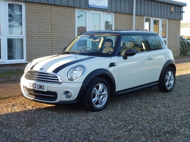 2013 13 MINI Hatch 1.6 Cooper Hatchback 3dr Petrol Manual Euro 5 (s/s) (122 ps)