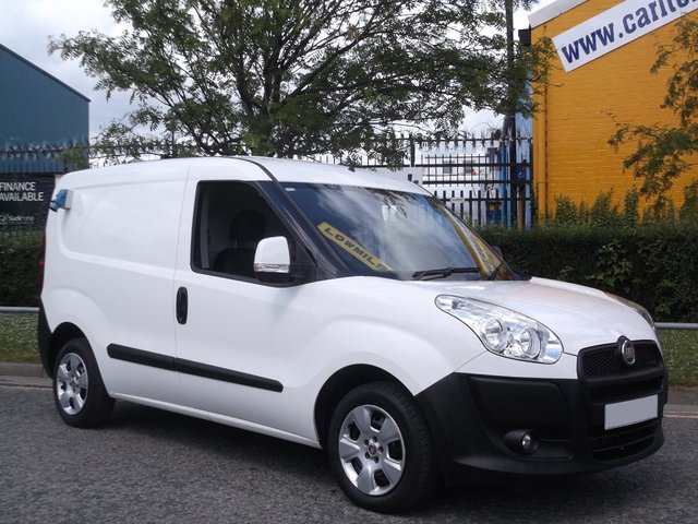 2010 60 Fiat Doblo 1.3 16V  Multijet [ MOBILE OVEN ] van 29K Free uk Delivery 