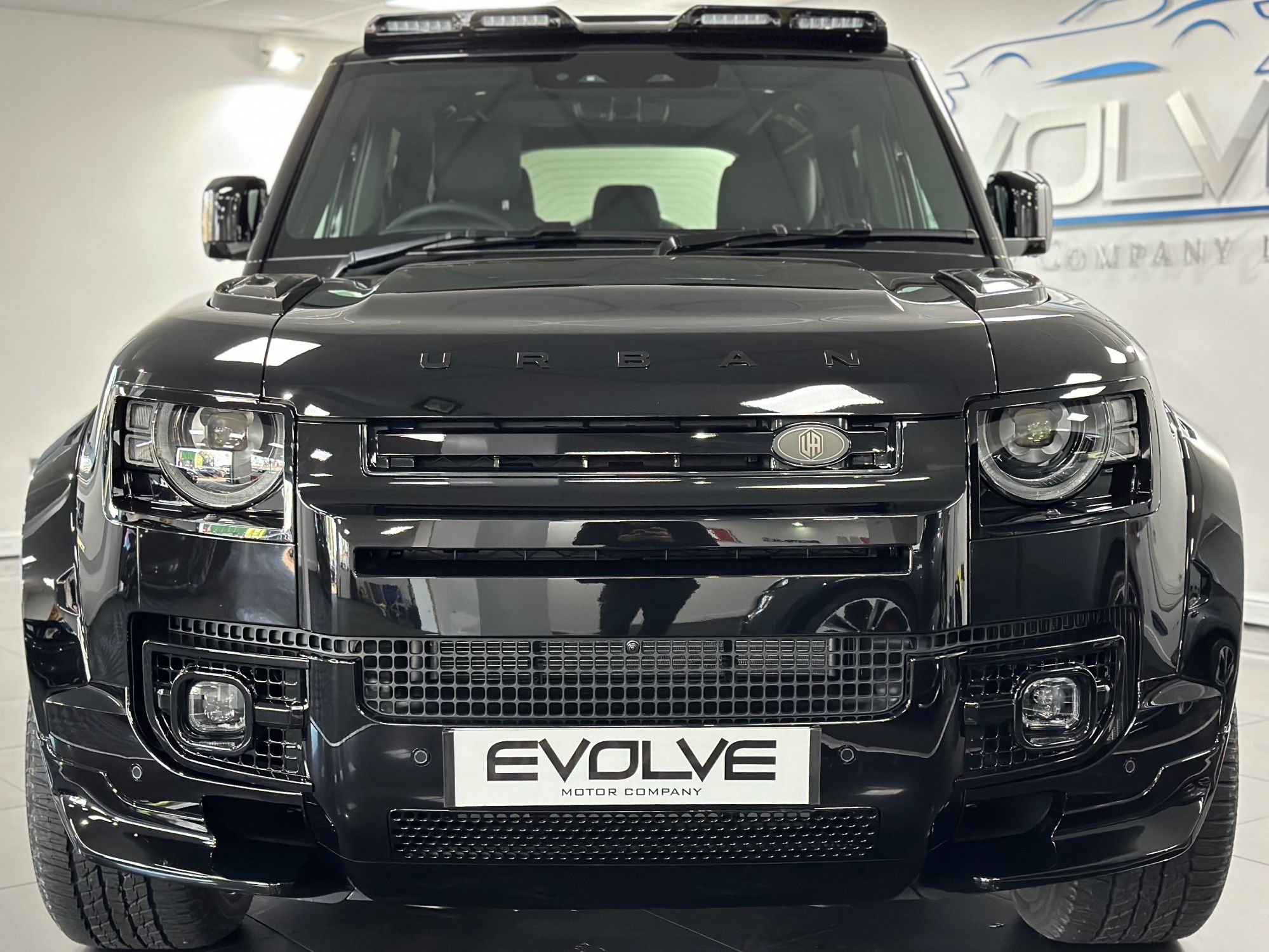 2024 Land Rover Defender XDynamic Hse £109,995