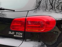 USED 2015 15 VOLKSWAGEN TIGUAN 2.0 TDI BlueMotion Tech Match SUV 5dr Diesel DSG 4WD Euro 5 (s/s) (140 ps) 