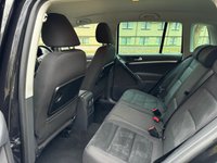 USED 2015 15 VOLKSWAGEN TIGUAN 2.0 TDI BlueMotion Tech Match SUV 5dr Diesel DSG 4WD Euro 5 (s/s) (140 ps) 