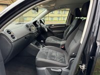 USED 2015 15 VOLKSWAGEN TIGUAN 2.0 TDI BlueMotion Tech Match SUV 5dr Diesel DSG 4WD Euro 5 (s/s) (140 ps) 