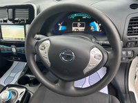 USED 2017 67 NISSAN LEAF 30kWh Acenta Hatchback 5dr Electric Auto (109 bhp) 