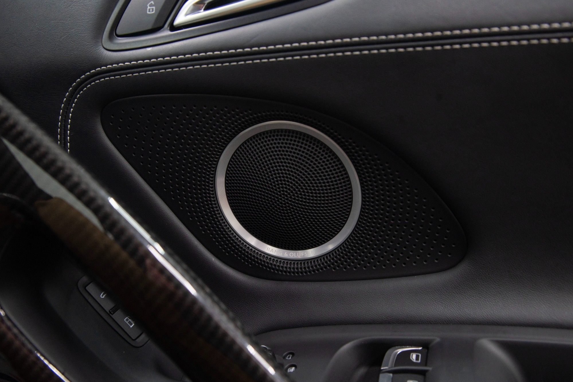 USED 2014 AUDI R8 5.2 FSI V10 Plus S Tronic quattro 