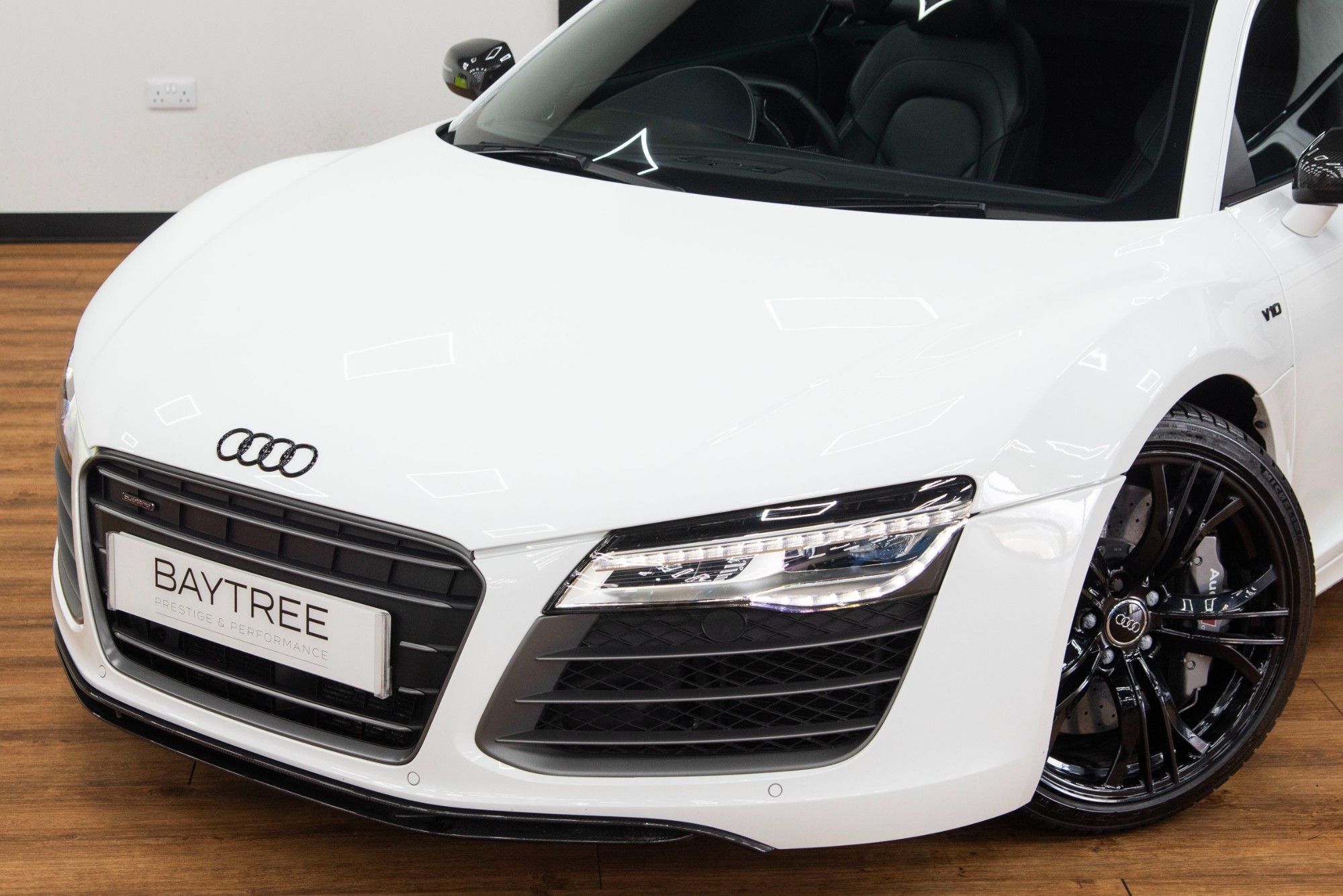 USED 2014 AUDI R8 5.2 FSI V10 Plus S Tronic quattro 