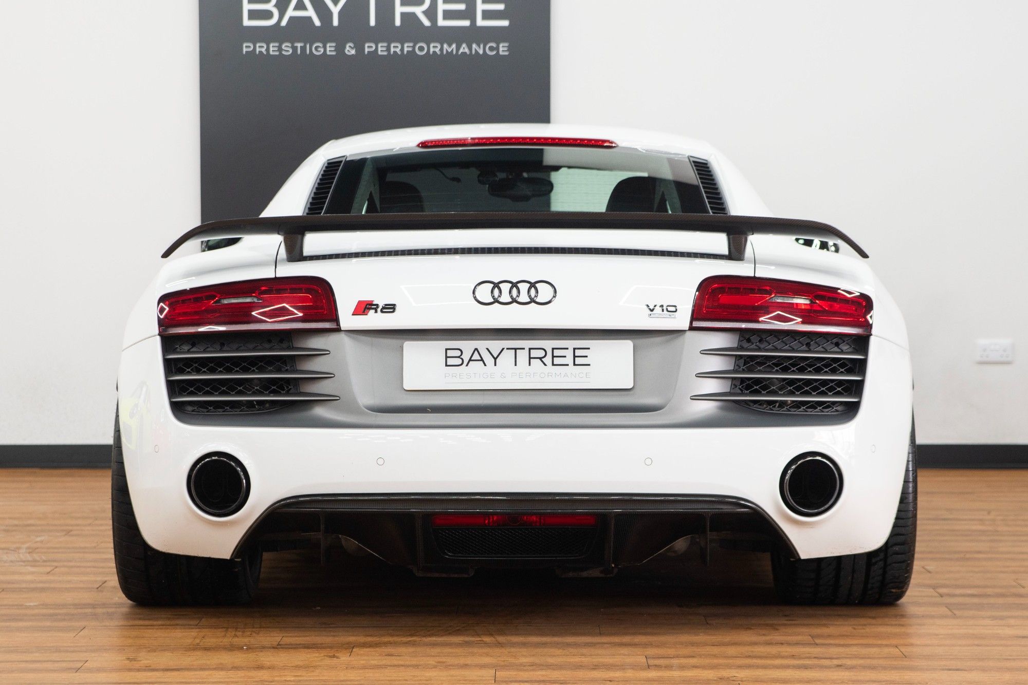 USED 2014 AUDI R8 5.2 FSI V10 Plus S Tronic quattro 