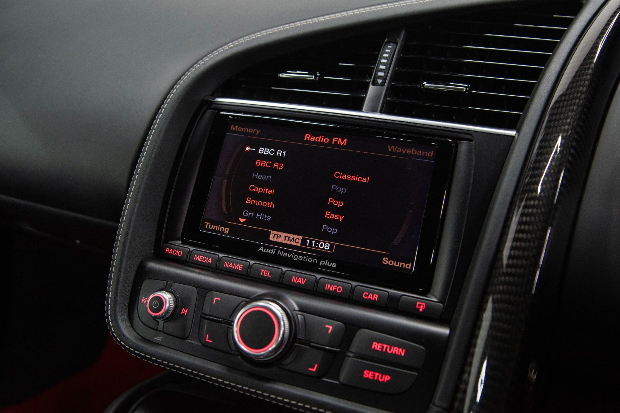 USED 2014 AUDI R8 5.2 FSI V10 Plus S Tronic quattro 