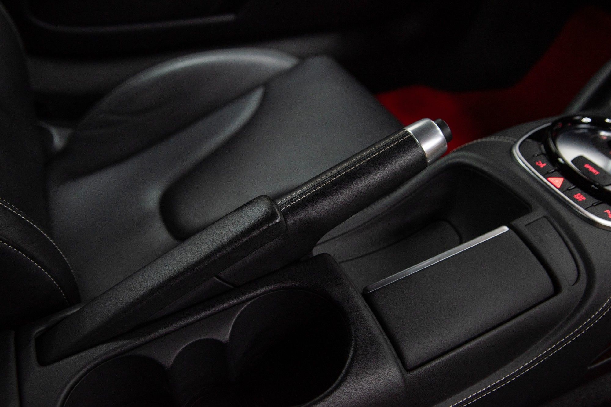 USED 2014 AUDI R8 5.2 FSI V10 Plus S Tronic quattro 