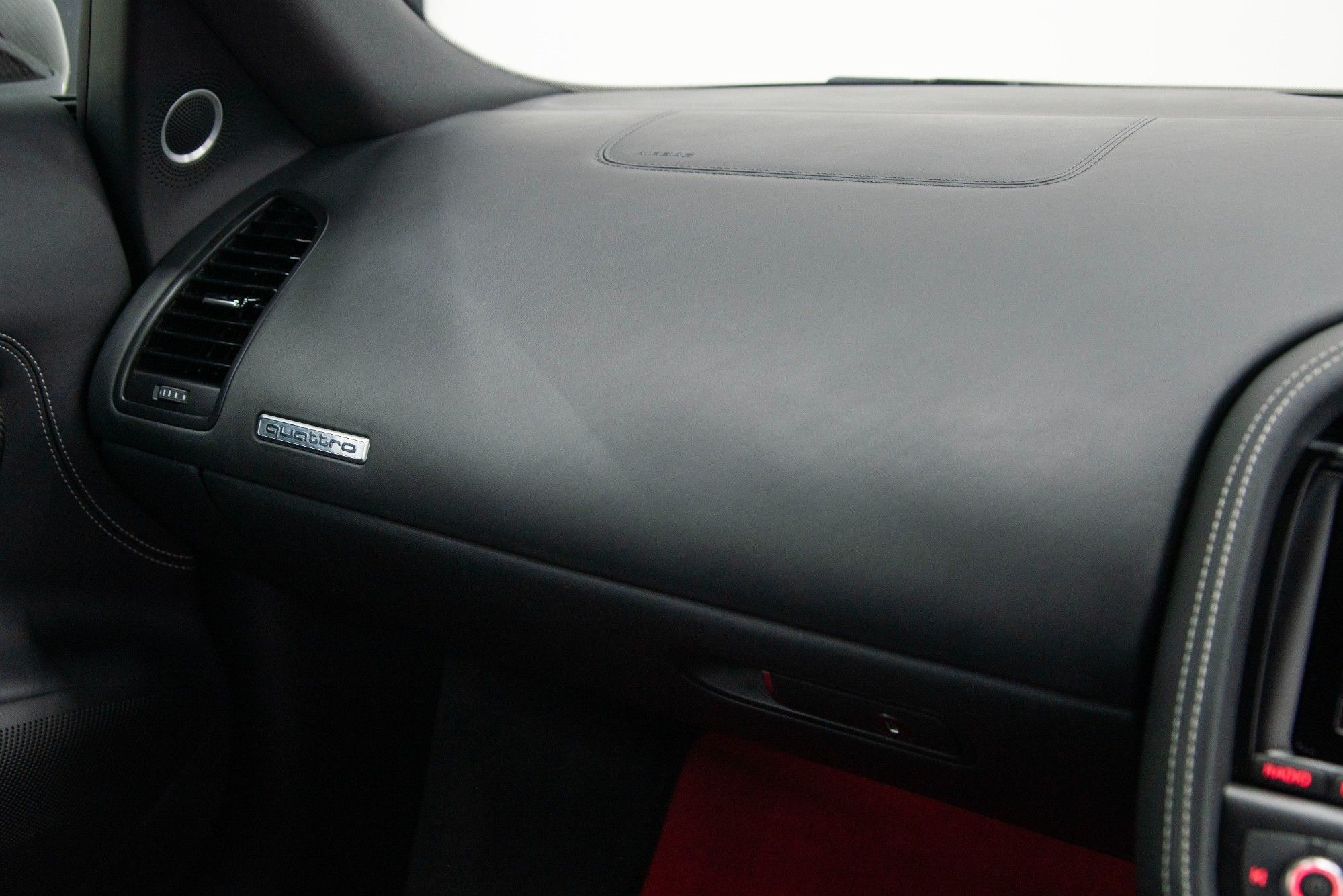 USED 2014 AUDI R8 5.2 FSI V10 Plus S Tronic quattro 