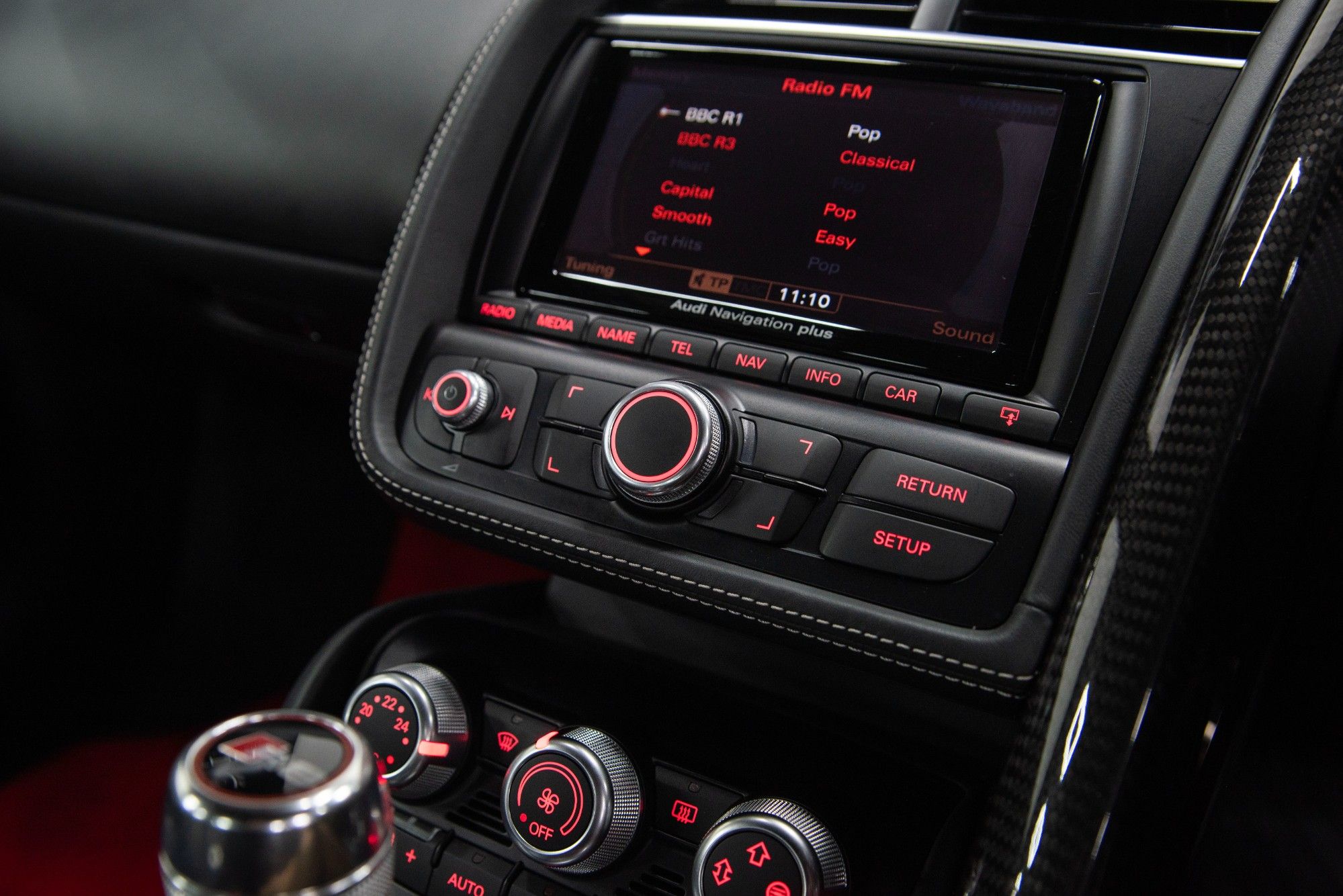 USED 2014 AUDI R8 5.2 FSI V10 Plus S Tronic quattro 