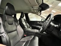 USED 2018 18 VOLVO XC60 2.0 D4 Momentum SUV 5dr Diesel Manual AWD Euro 6 (s/s) (190 ps) HEATLEATHER+PARKSENSE+NAVI+DAB
