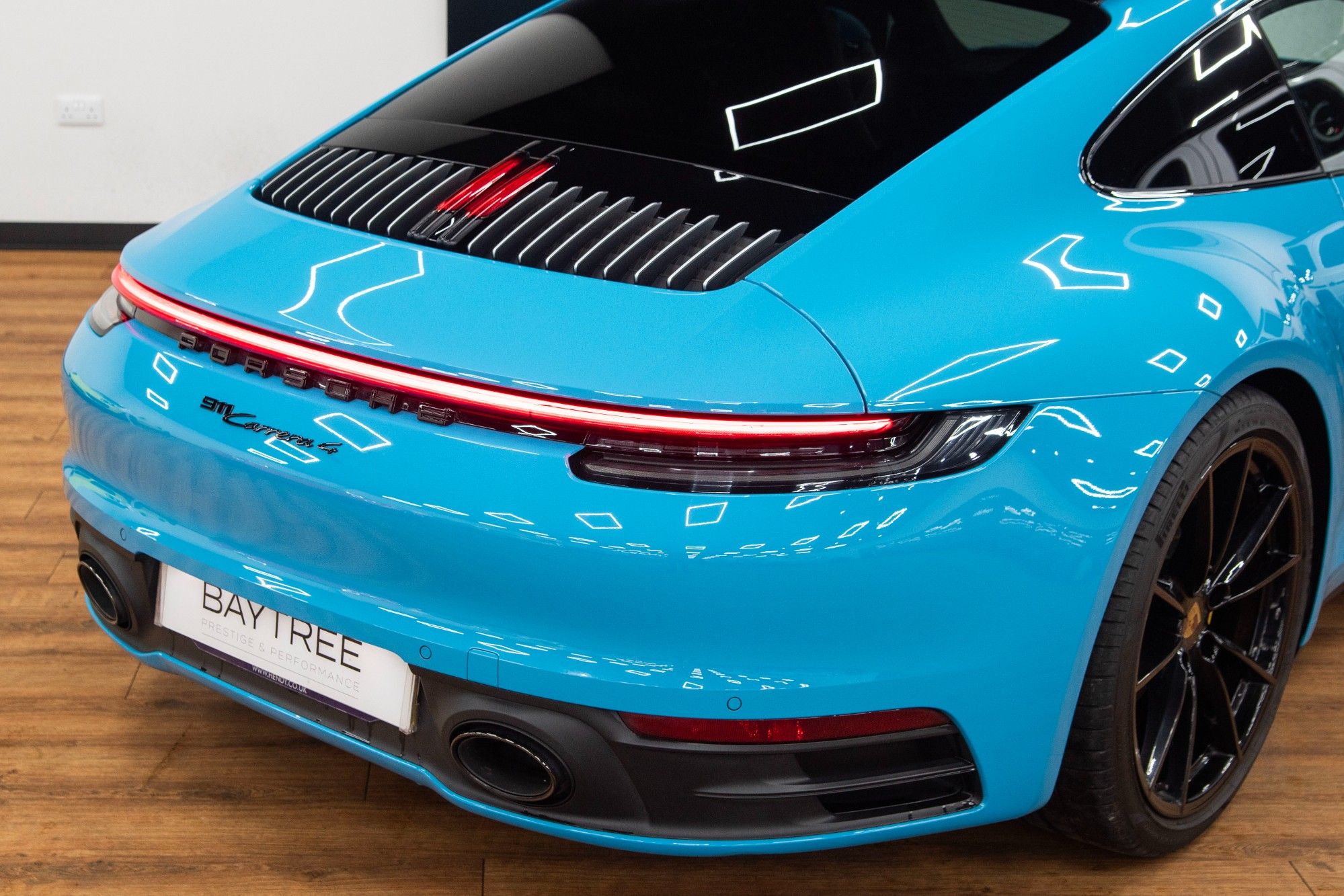 USED 2020 PORSCHE 911 3.0T 992 Carrera 4 Coupe PDK 