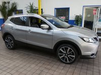USED 2016 16 NISSAN QASHQAI 1.6 dCi Tekna SUV 5dr Diesel XTRON 2WD Euro 6 (s/s) (130 ps) SAT NAV LEATHER HEATED SEATS REAR VIEW CAMERA PANORAMIC SUNROOF PARKING SENSORS LADY OWNER EXCELLENT SERVICE HISTORY 6 SERVICES TO 47K MILES