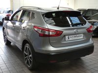 USED 2016 16 NISSAN QASHQAI 1.6 dCi Tekna SUV 5dr Diesel XTRON 2WD Euro 6 (s/s) (130 ps) SAT NAV LEATHER HEATED SEATS REAR VIEW CAMERA PANORAMIC SUNROOF PARKING SENSORS LADY OWNER EXCELLENT SERVICE HISTORY 6 SERVICES TO 47K MILES