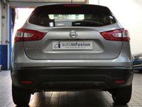 USED 2016 16 NISSAN QASHQAI 1.6 dCi Tekna SUV 5dr Diesel XTRON 2WD Euro 6 (s/s) (130 ps) SAT NAV LEATHER HEATED SEATS REAR VIEW CAMERA PANORAMIC SUNROOF PARKING SENSORS LADY OWNER EXCELLENT SERVICE HISTORY 6 SERVICES TO 47K MILES