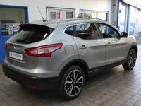 USED 2016 16 NISSAN QASHQAI 1.6 dCi Tekna SUV 5dr Diesel XTRON 2WD Euro 6 (s/s) (130 ps) SAT NAV LEATHER HEATED SEATS REAR VIEW CAMERA PANORAMIC SUNROOF PARKING SENSORS LADY OWNER EXCELLENT SERVICE HISTORY 6 SERVICES TO 47K MILES