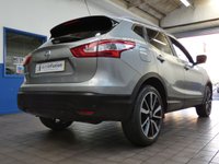 USED 2016 16 NISSAN QASHQAI 1.6 dCi Tekna SUV 5dr Diesel XTRON 2WD Euro 6 (s/s) (130 ps) SAT NAV LEATHER HEATED SEATS REAR VIEW CAMERA PANORAMIC SUNROOF PARKING SENSORS LADY OWNER EXCELLENT SERVICE HISTORY 6 SERVICES TO 47K MILES
