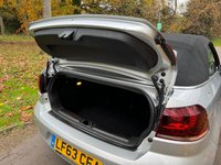 USED 2013 63 VOLKSWAGEN GOLF 1.6 TDI BlueMotion Tech SE Cabriolet 2dr Diesel Manual Euro 5 (s/s) (105 ps) 