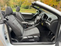 USED 2013 63 VOLKSWAGEN GOLF 1.6 TDI BlueMotion Tech SE Cabriolet 2dr Diesel Manual Euro 5 (s/s) (105 ps) 