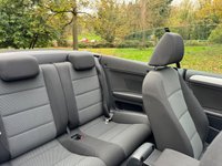 USED 2013 63 VOLKSWAGEN GOLF 1.6 TDI BlueMotion Tech SE Cabriolet 2dr Diesel Manual Euro 5 (s/s) (105 ps) 