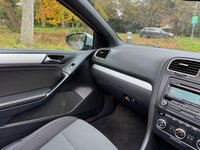 USED 2013 63 VOLKSWAGEN GOLF 1.6 TDI BlueMotion Tech SE Cabriolet 2dr Diesel Manual Euro 5 (s/s) (105 ps) 