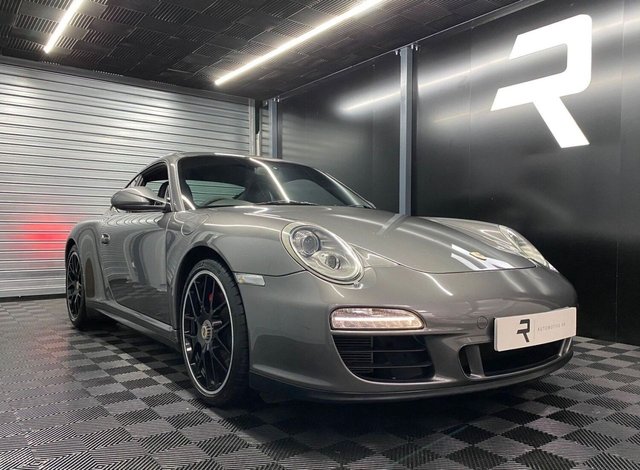 2011 Porsche 911 997 CARRERA GTS