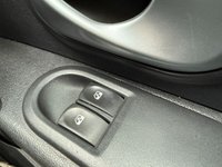 USED 2012 12 RENAULT CLIO 1.2 Dynamique TomTom Hatchback 5dr Petrol Manual Euro 5 (75 ps) 12 STAMPS IN ORIGINAL SERVICE BOOK