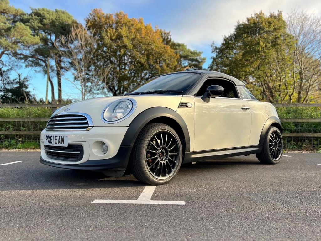 USED 2011 61 MINI COUPE Cooper // 1.6 // 2dr // Petrol // Manual // Euro 5 (s/s) (122 ps) // px swap 