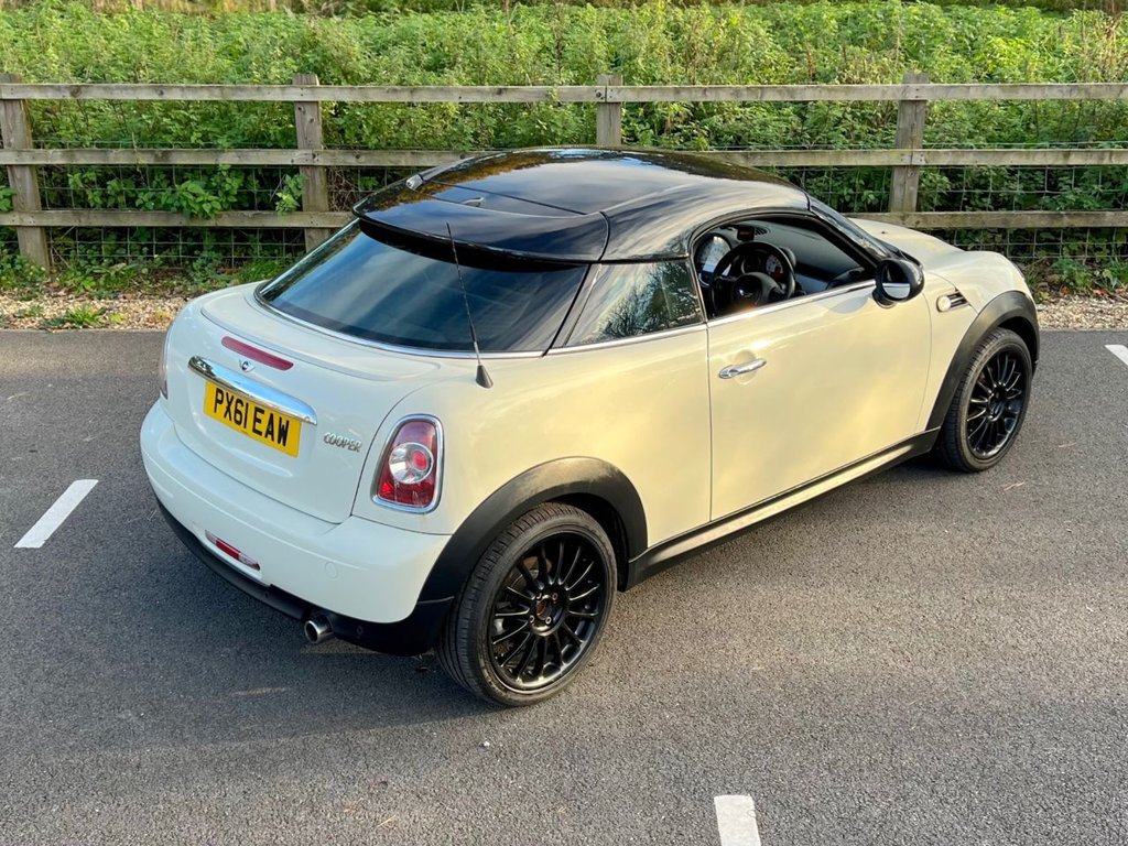 USED 2011 61 MINI COUPE Cooper // 1.6 // 2dr // Petrol // Manual // Euro 5 (s/s) (122 ps) // px swap 