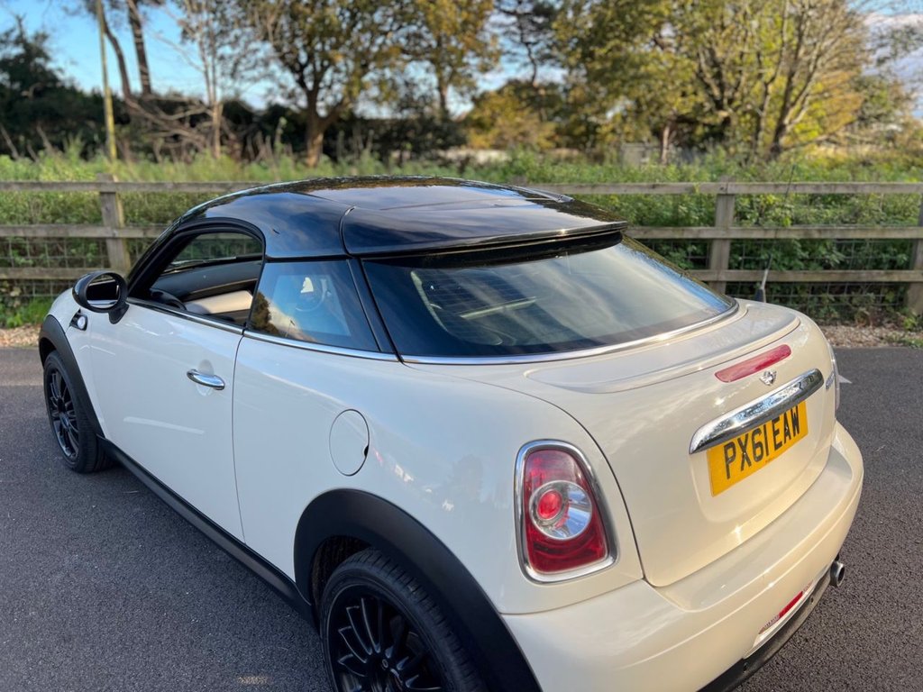 USED 2011 61 MINI COUPE Cooper // 1.6 // 2dr // Petrol // Manual // Euro 5 (s/s) (122 ps) // px swap 