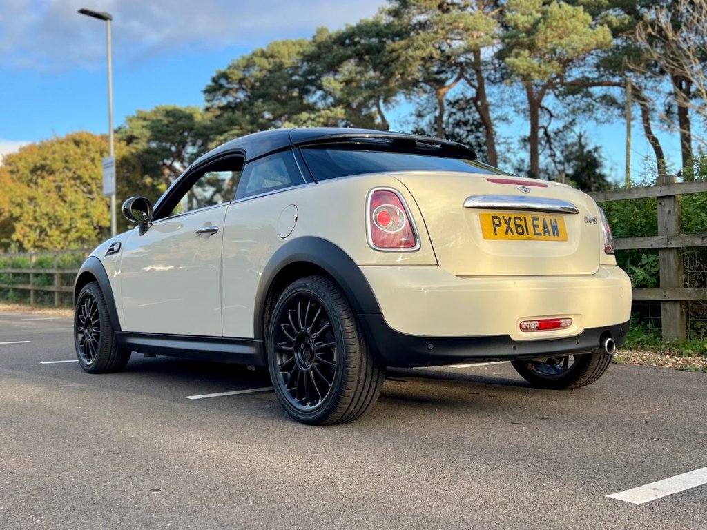 USED 2011 61 MINI COUPE Cooper // 1.6 // 2dr // Petrol // Manual // Euro 5 (s/s) (122 ps) // px swap 
